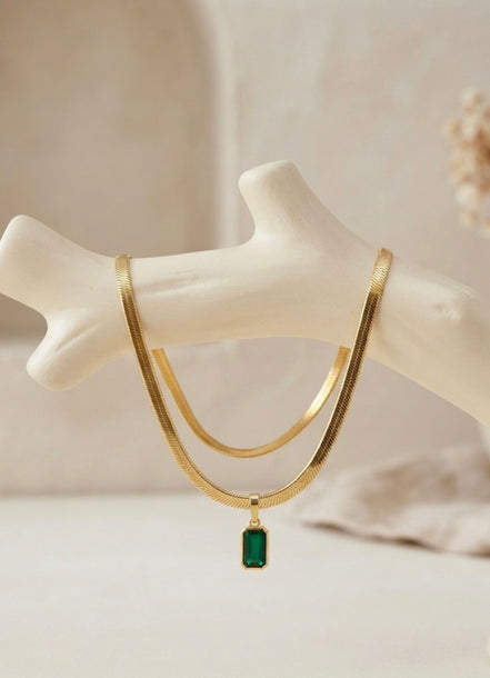 Emerald Baguette Herringbone Pendant Chain