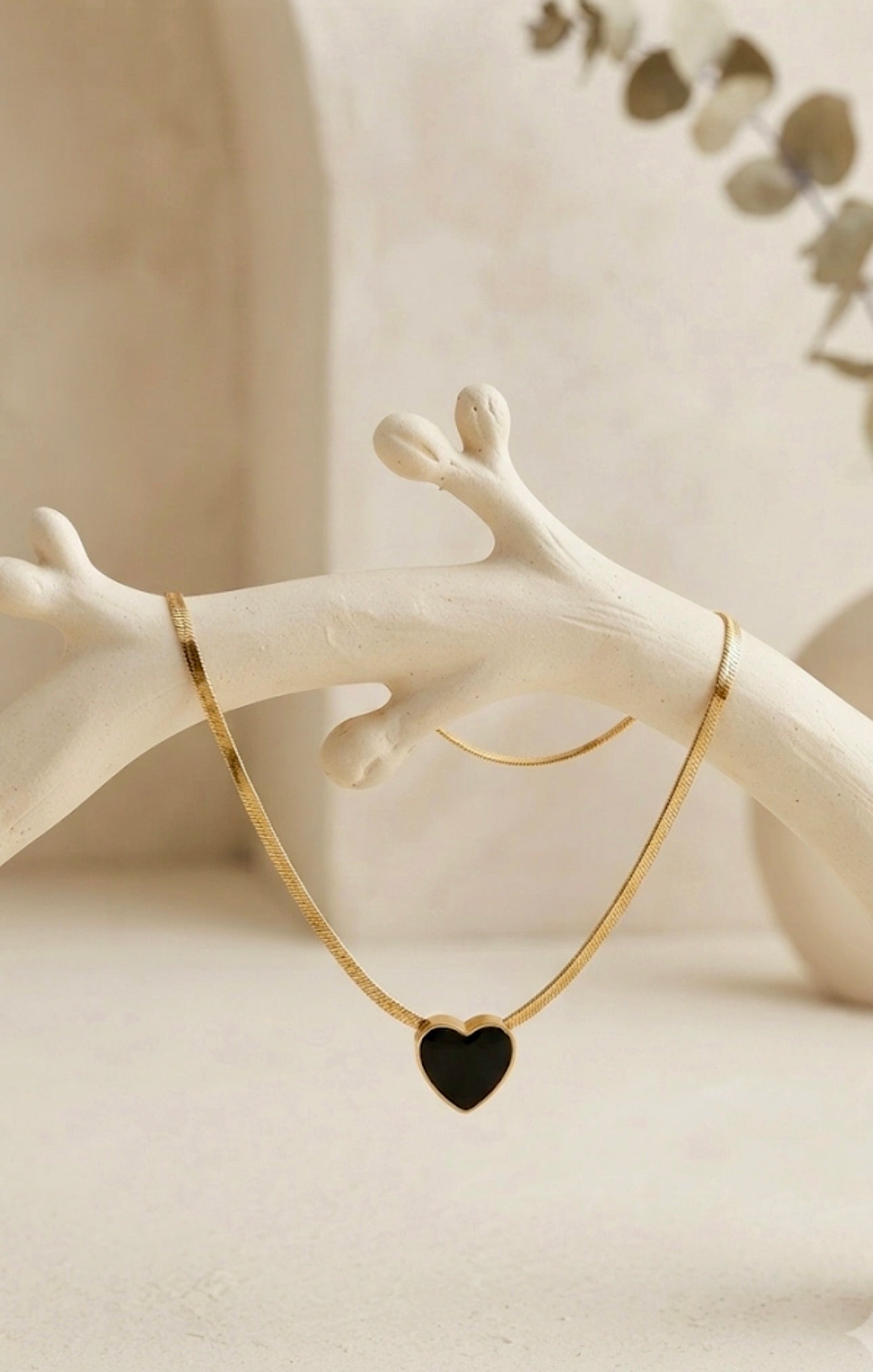Black Enamel Heart Herringbone Pendant Chain