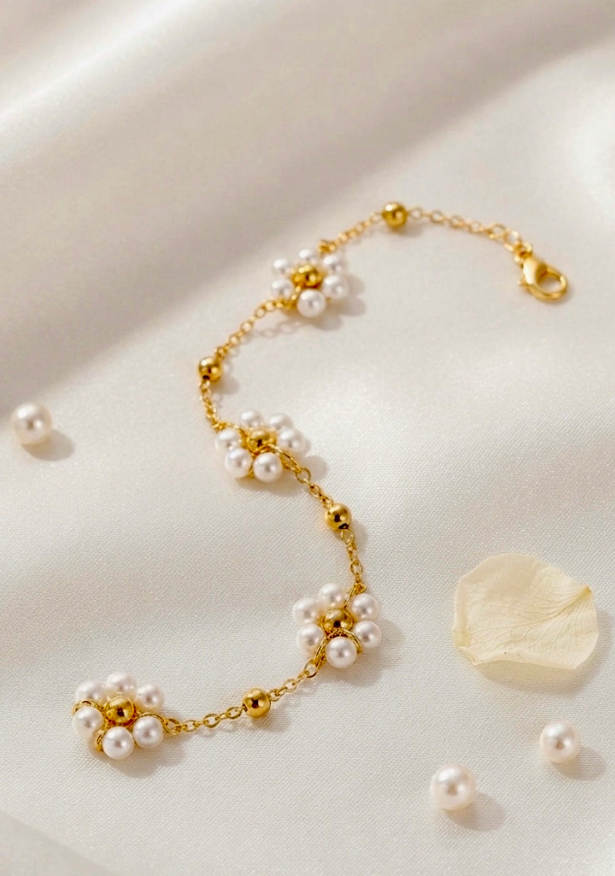 Pearl Flower Gold Chain Bracelet
