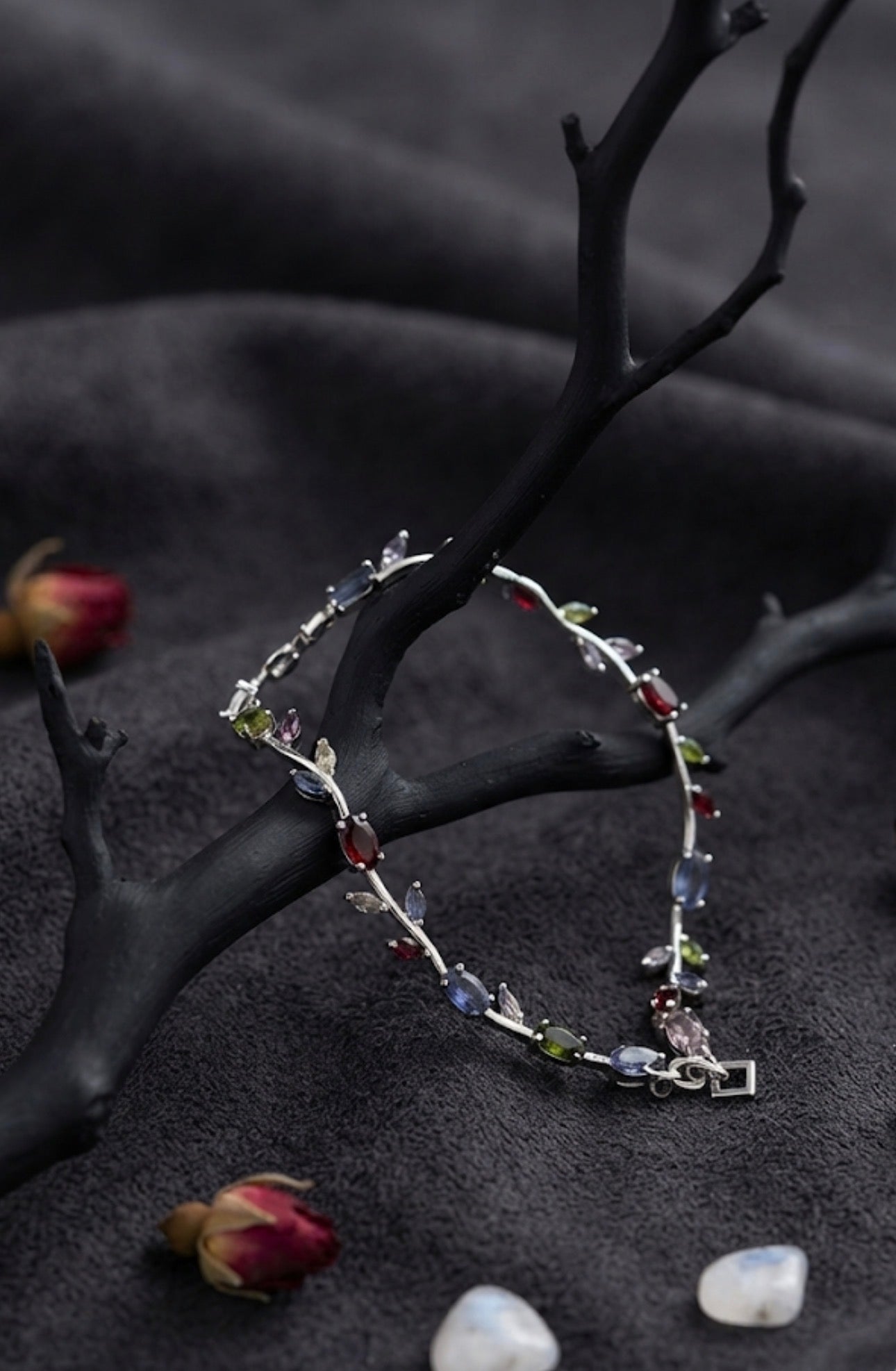 Aura Tulip Vine Tennis Bracelet