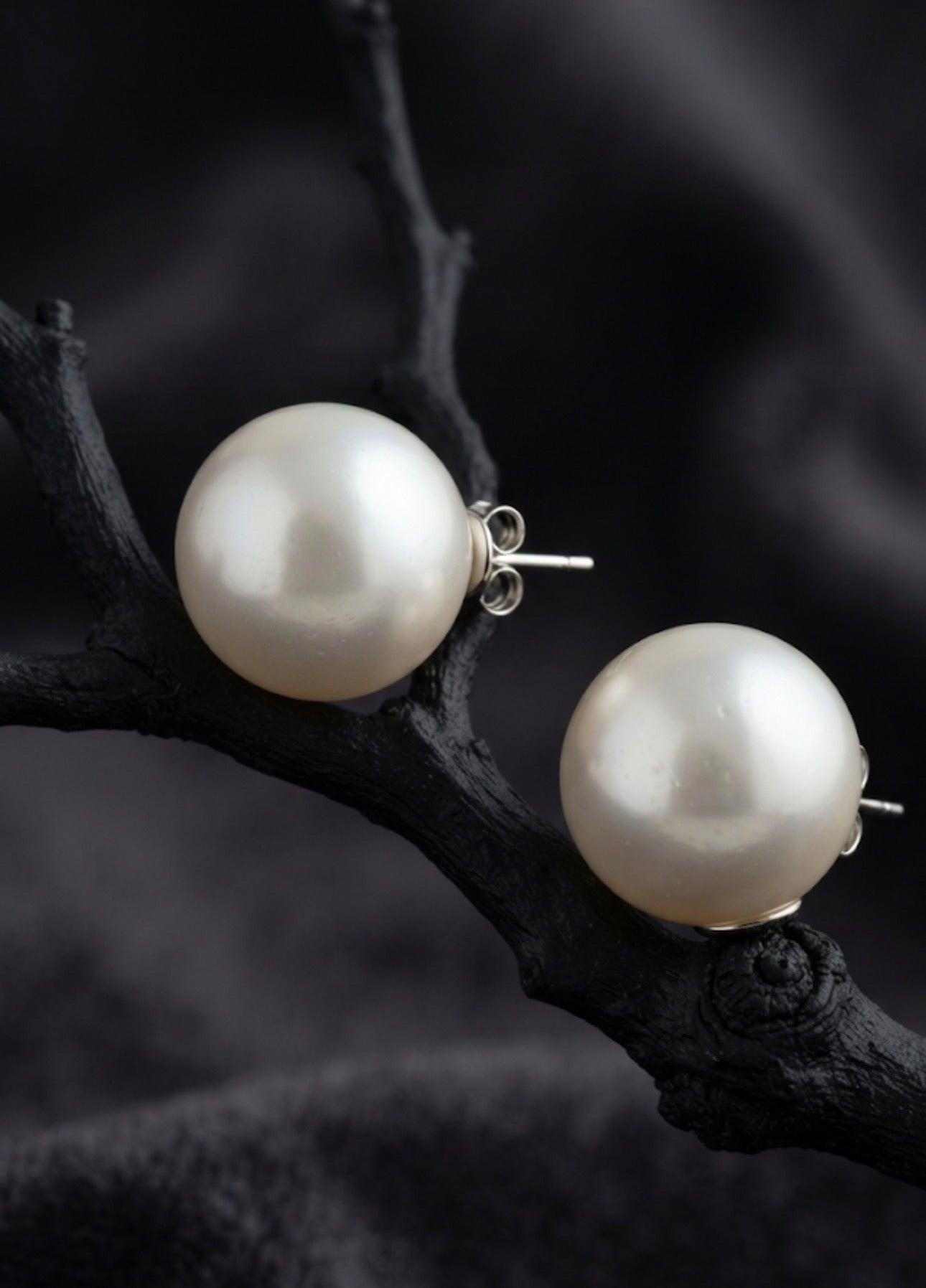 Classic Freshwater Big Pearl Stud Earrings