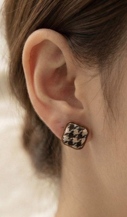 Tweed Square Stud