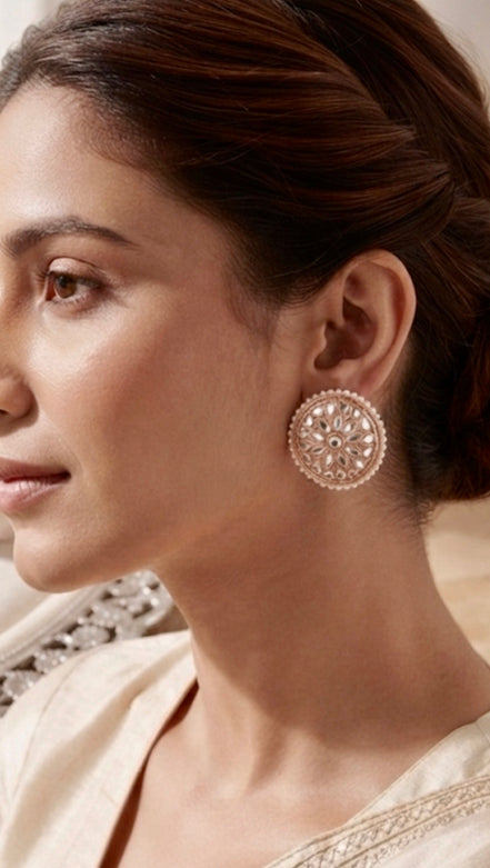 Kundan Stud Earrings with a Pearl Border