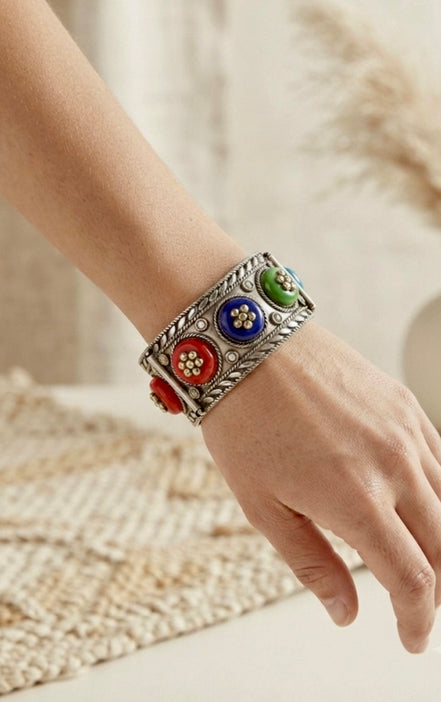 Bohemian Oxidized Openable Kada