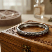 Oxidized Silver Floral Openable Kada