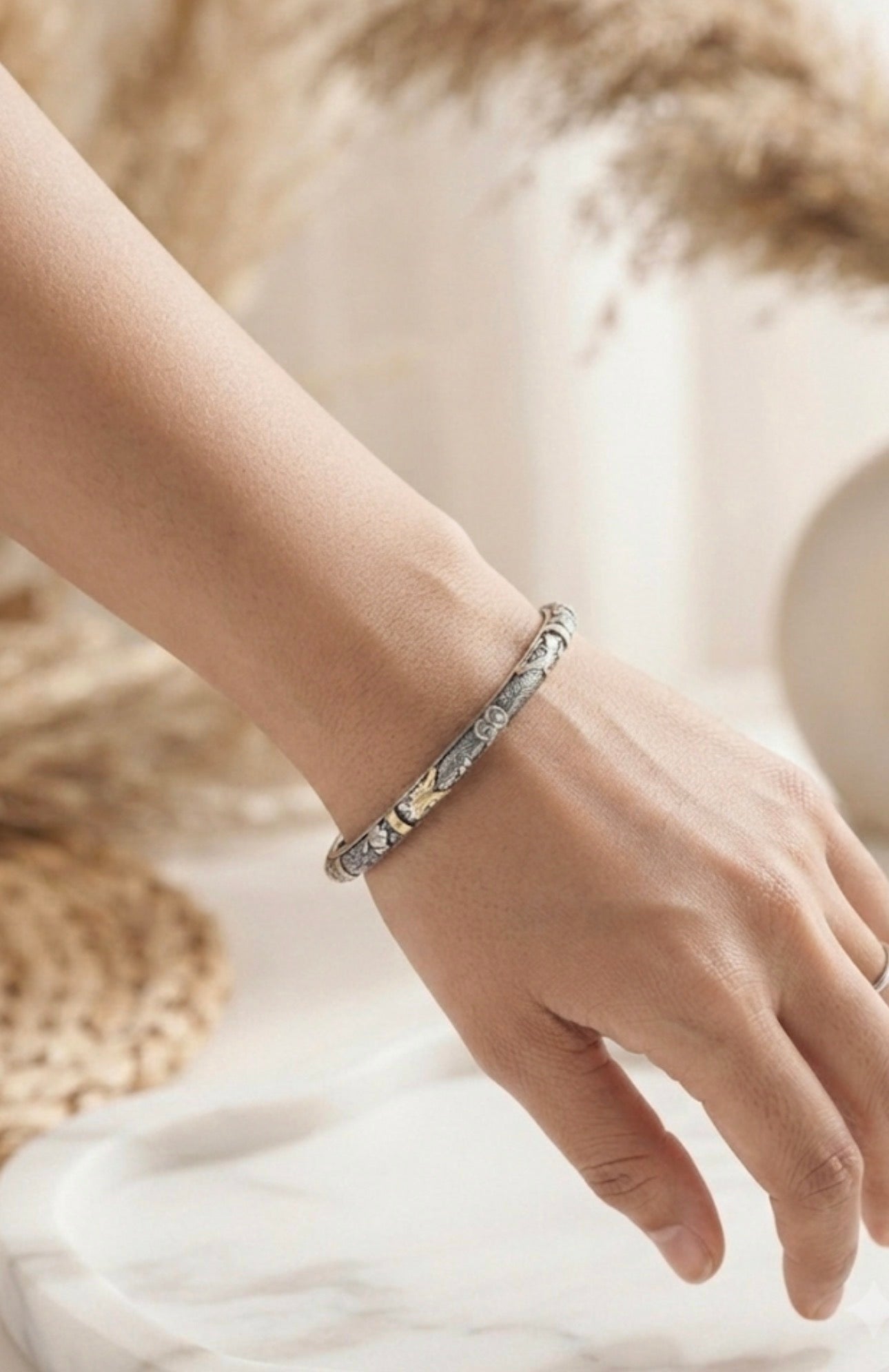 Oxidized Silver Floral Openable Kada