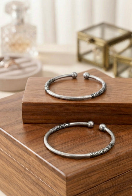 Oxidized Silver  Set Of 2 Kada