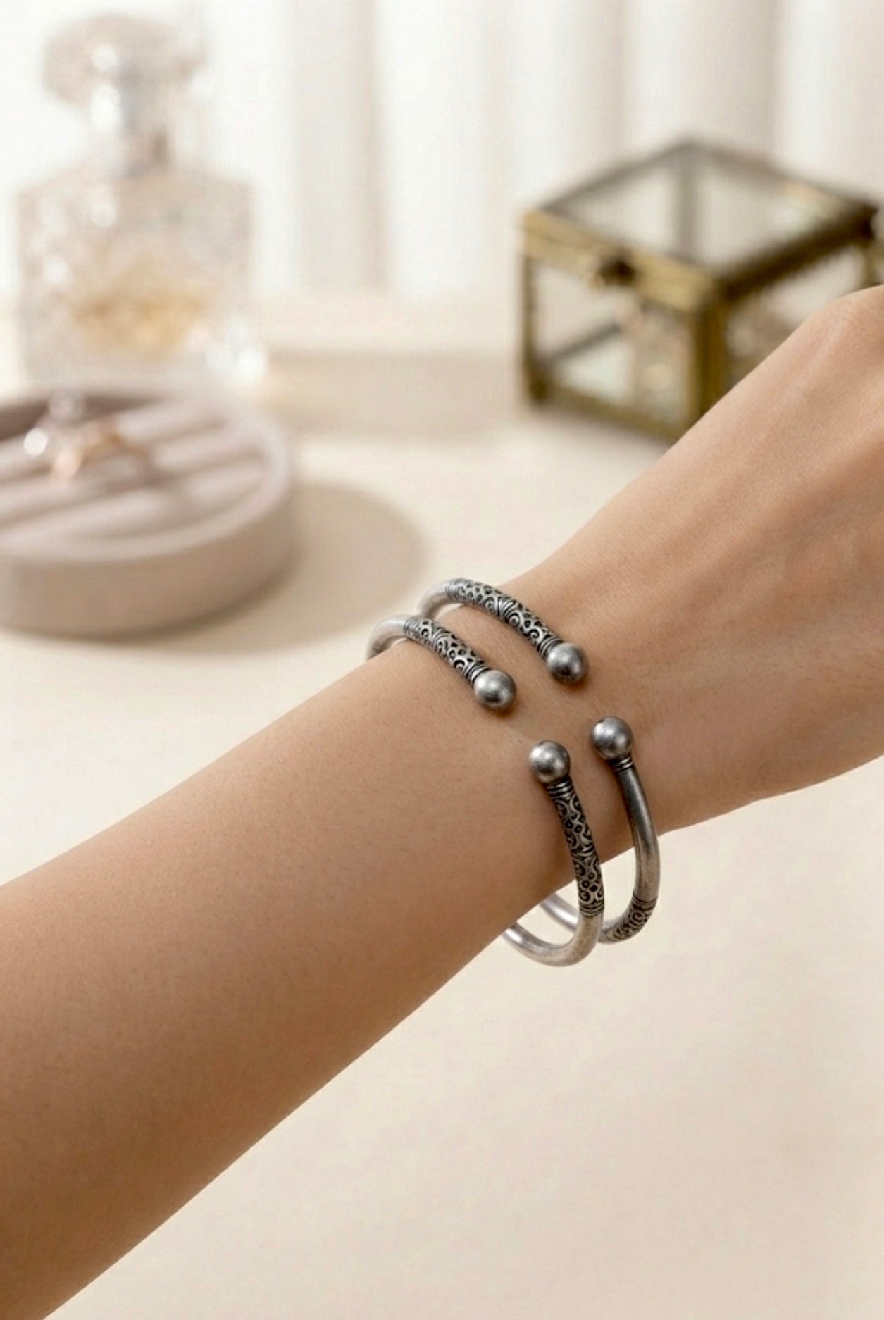 Oxidized Silver  Set Of 2 Kada