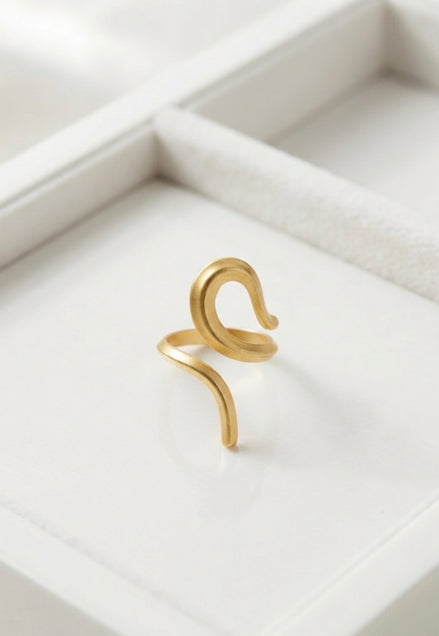 Squiggle Ring