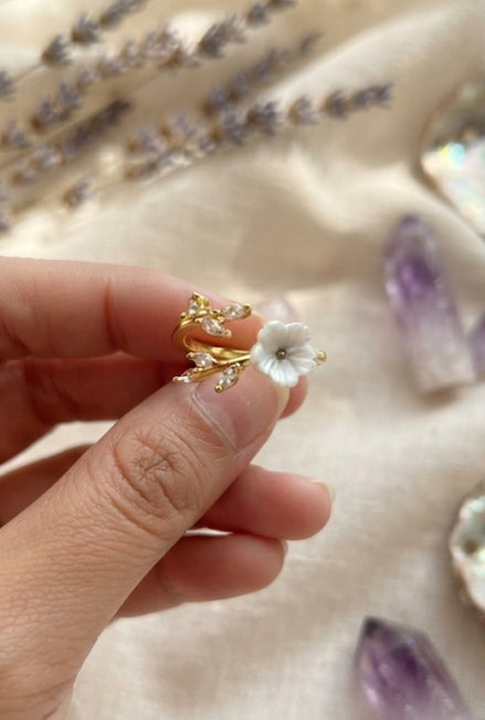 Blossom Leaf Bypass Ring