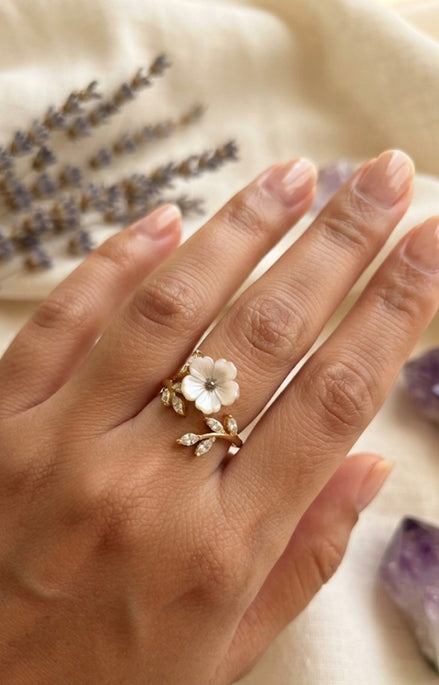 Blossom Leaf Bypass Ring