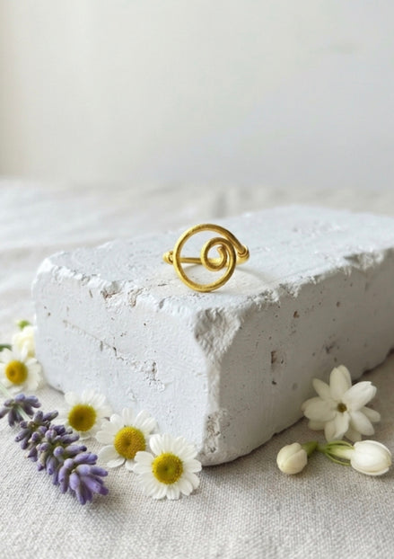 Curl Handmade Ring