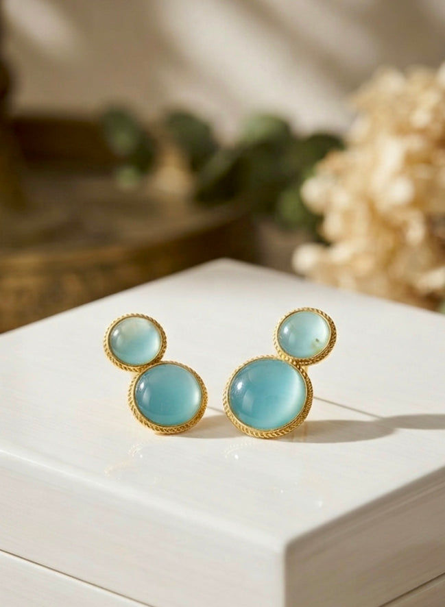 Blue Cat's Eye Dual Stud