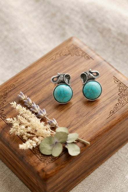 Antique Silver Elephant Motif Turquoise Stone Stud