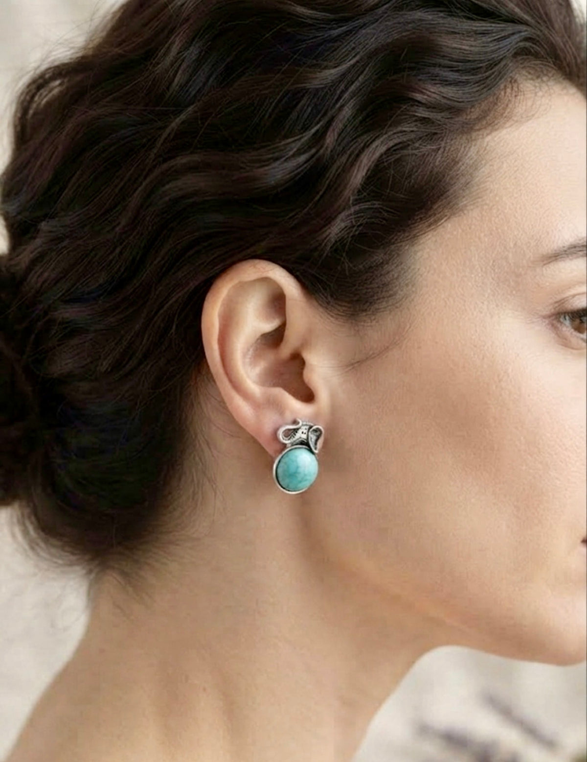 Antique Silver Elephant Motif Turquoise Stone Stud