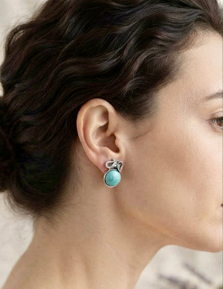 Antique Silver Elephant Motif Turquoise Stone Stud